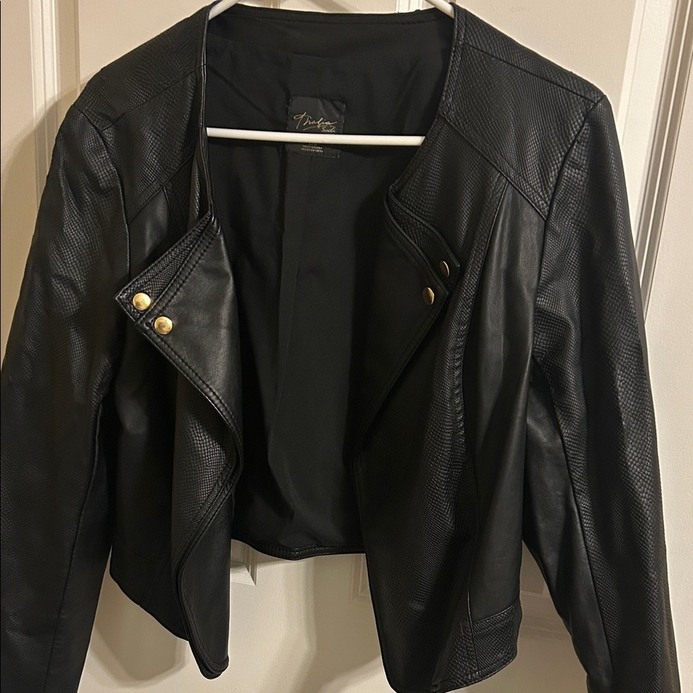 Elegant Black Leather Jacket with Gold Details